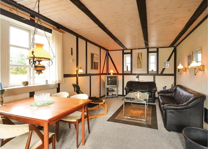 Three-bedroom In Spottrup