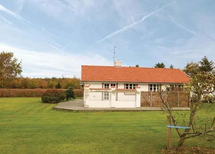 Three-bedroom In * Spottrup